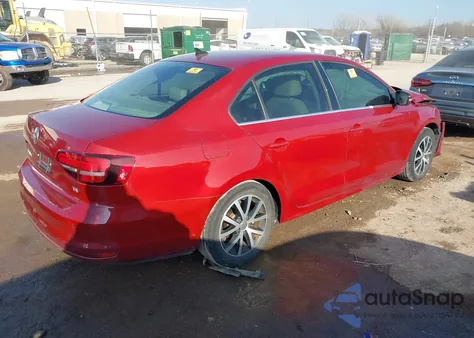 2017 Volkswagen Jetta 1.4T Se из США, поврежденный, VIN 3VWDB7AJ4HM323713